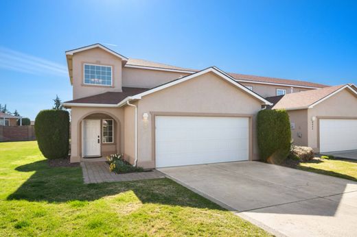 Townhouse in Pasco, Franklin County