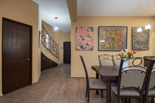 Detached House in San Miguel de Allende, Guanajuato