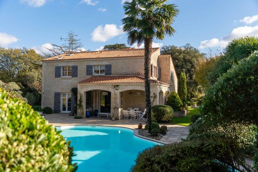 Detached House in Lagord, Charente-Maritime