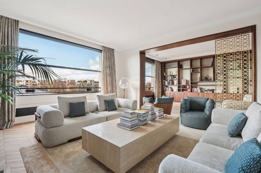 Casa Unifamiliare a La Muette, Auteuil, Porte Dauphine, Parigi