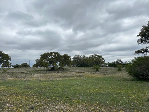 Land in Junction, Kimble County