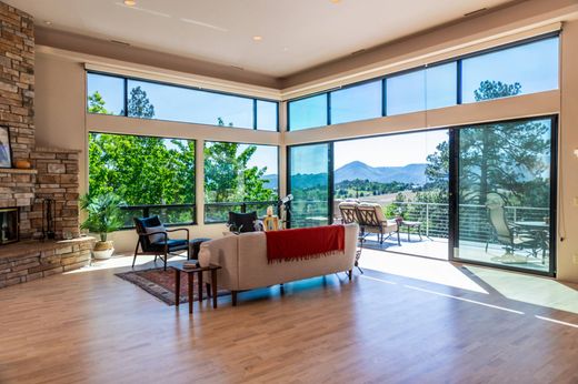 Detached House in Durango, La Plata County