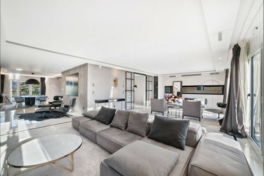Duplex in Cologny, Geneva