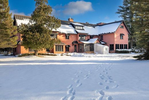 Lévis, Chaudière-Appalachesの一戸建て住宅