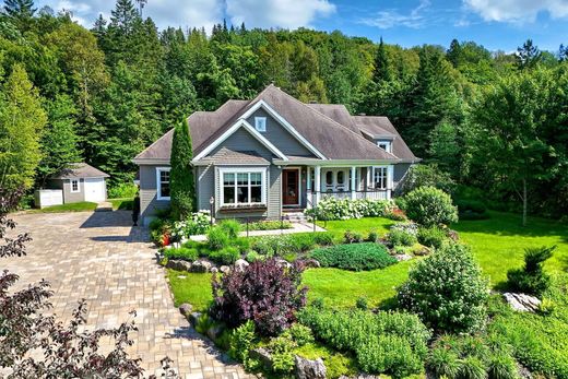 Casa en Saint-Sauveur, Laurentides