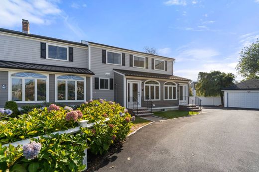 아파트 / Quincy, Norfolk County