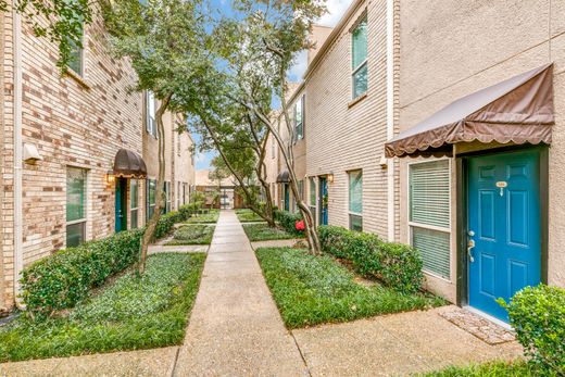 Apartment in Dallas, Dallas County