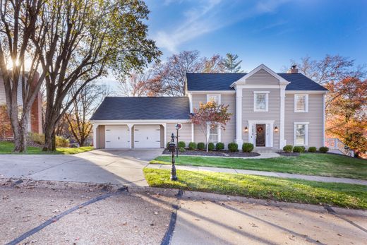 Luxury home in Des Peres, Saint Louis County