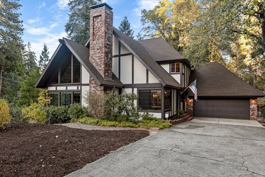 Luxus-Haus in Lake Arrowhead, San Bernardino County