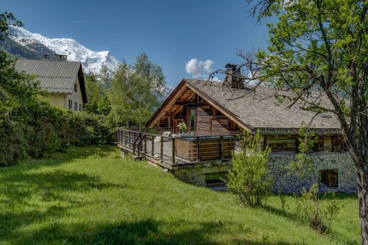 Detached House in Chamonix, Haute-Savoie