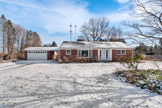 Detached House in Torrington, Litchfield County