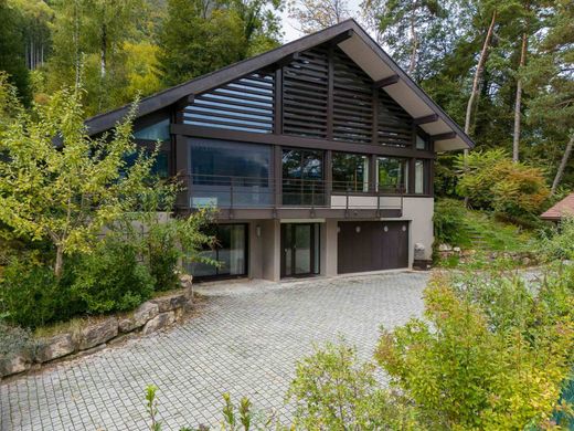 Vrijstaand huis in Annecy, Haute-Savoie