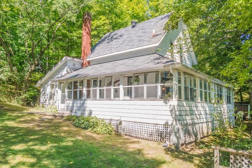 Luxus-Haus in Penetanguishene, Ontario