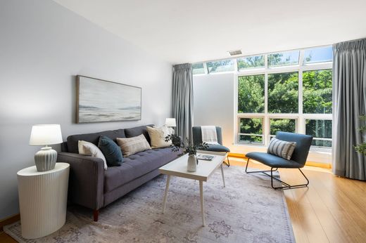Apartment in Arlington, Middlesex County
