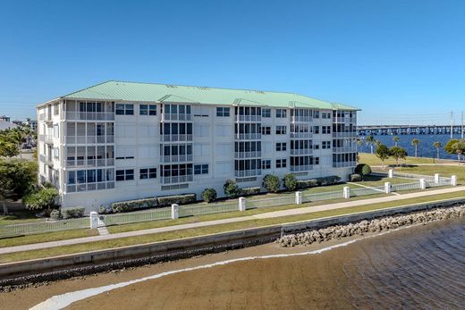Apartment in Punta Gorda, Charlotte County
