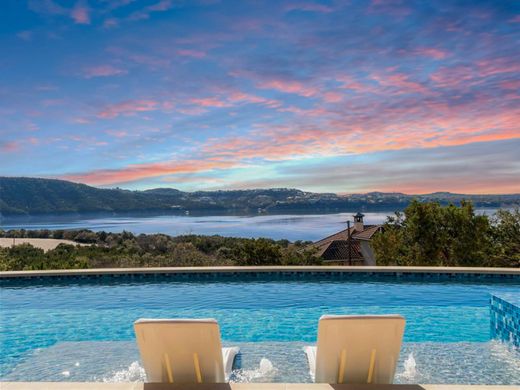 Detached House in Austin, Travis County