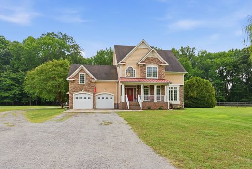 Luxury home in Suffolk, City of Suffolk