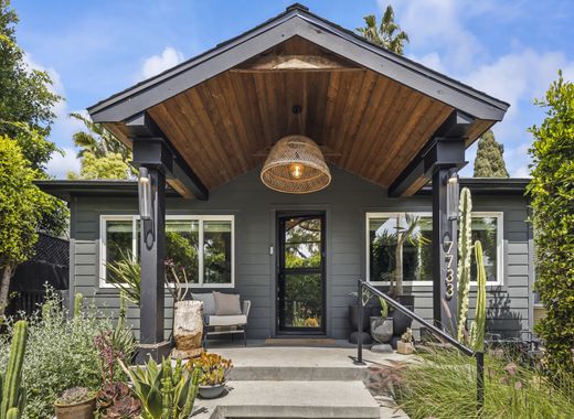 Einfamilienhaus in West Hollywood, Los Angeles County