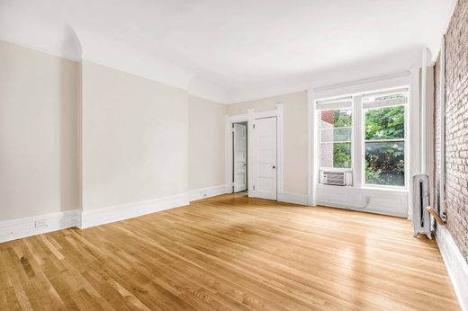 Apartment / Etagenwohnung in New York City, New York