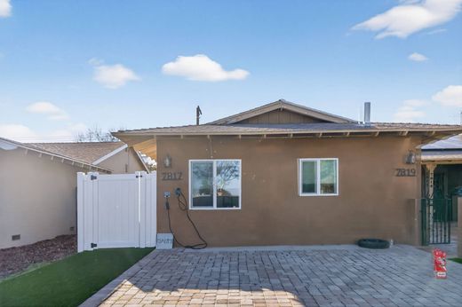Casa de lujo en Canoga Park, Los Angeles County
