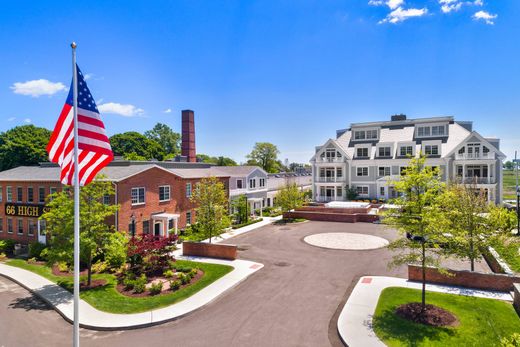 Apartment / Etagenwohnung in Guilford, New Haven County