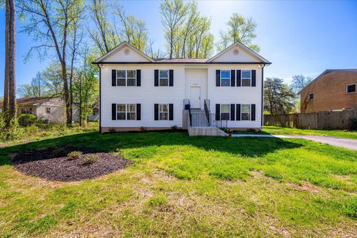 Maison de luxe à Waldorf, Comté de Charles