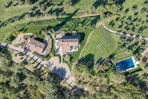 Detached House in Gaiole in Chianti, Province of Siena