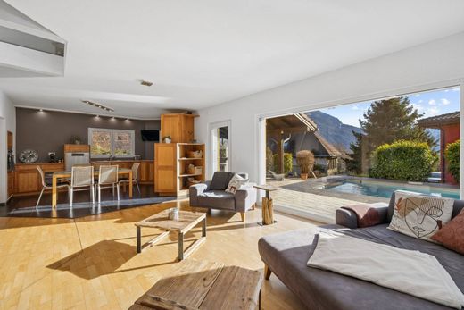 Частный Дом, Evionnaz, Martigny District