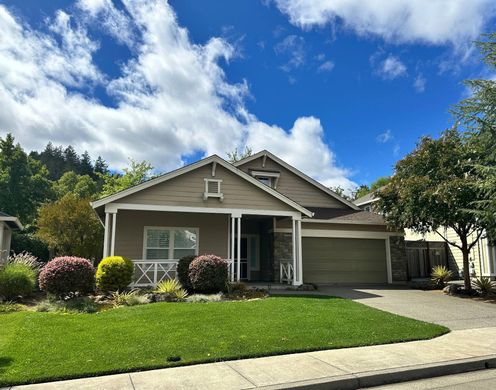 Cloverdale, Sonoma Countyの一戸建て住宅