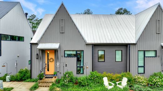 Townhouse in Chattahoochee Hills, Fulton County