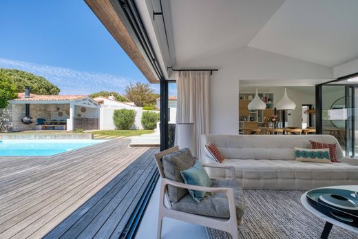 Detached House in Le Bois-Plage-en-Ré, Charente-Maritime