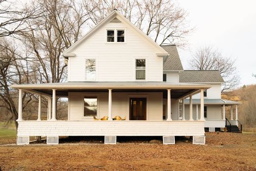 Detached House in Ghent, Columbia County