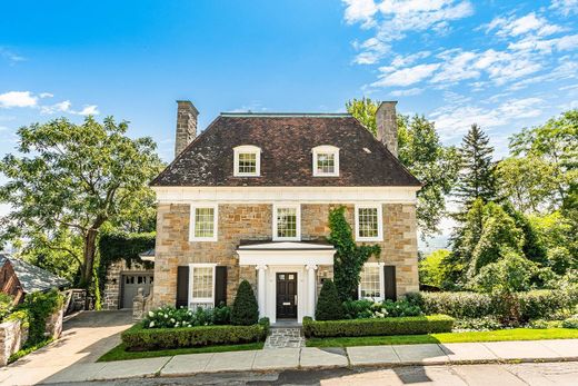 Detached House in Westmount, City of Montréal
