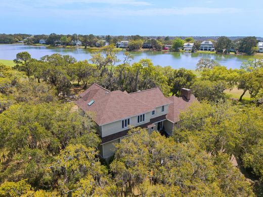Detached House in Georgetown, Georgetown County