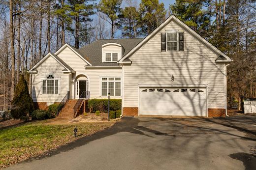 Detached House in Midlothian, Chesterfield County