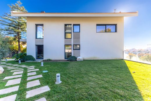 Vrijstaand huis in Cascais, Distrito de Lisboa