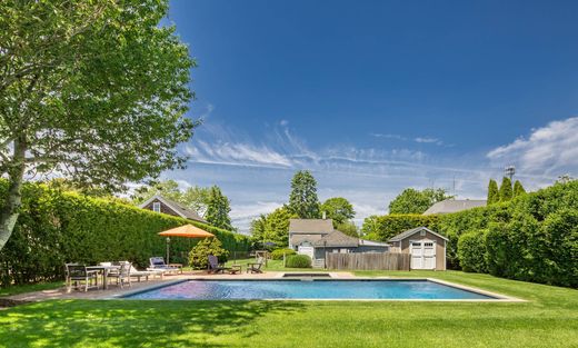 Detached House in Southampton, Suffolk County