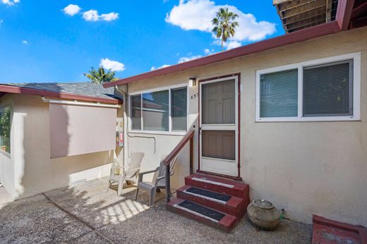 Apartment in Belmont, San Mateo County