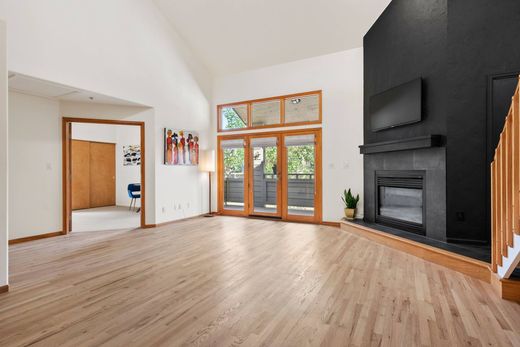 Piso / Apartamento en Golden, Jefferson County
