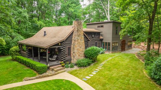 Detached House in York, York County