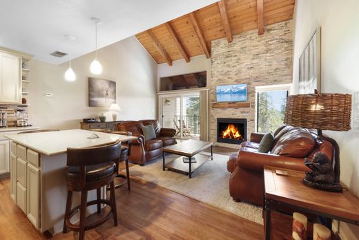 Apartment in Carnelian Bay, Placer County
