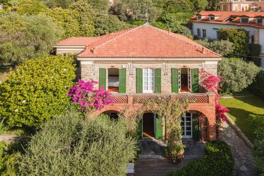 Villa in Alassio, Provincia di Savona