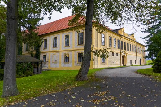 Casa de lujo en Skryje, Okres Havlíčkův Brod