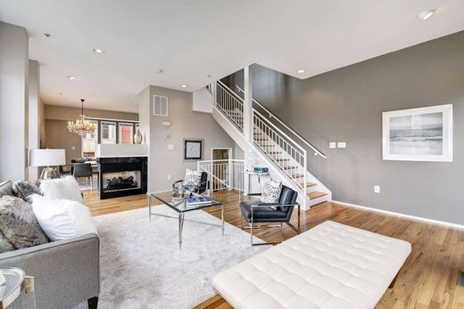 Luxury home in Arlington, Arlington County