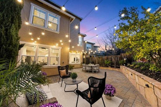 Detached House in Dublin, Alameda County