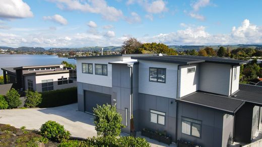 Luxury home in Rotorua, Rotorua District