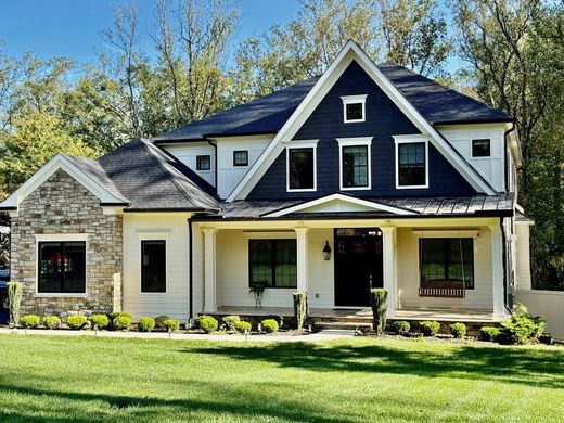 بيت مستقل ﻓﻲ McLean, Fairfax County