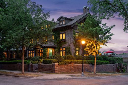 Casa Unifamiliare a Minneapolis, Hennepin County