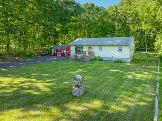 Detached House in Ledyard, New London County