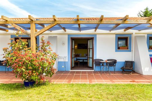 Country House in Aljezur, Distrito de Faro